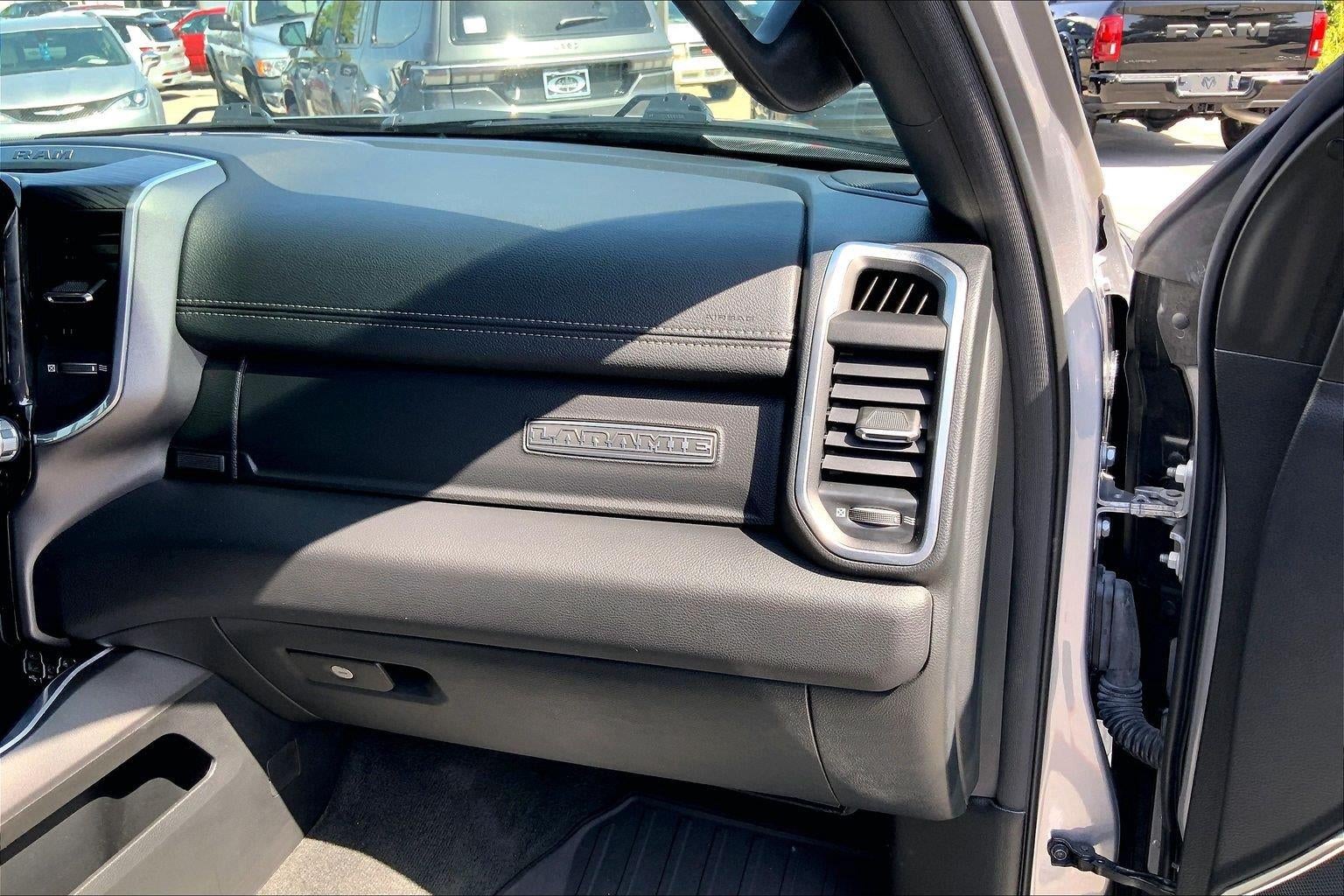 2023 RAM 1500 Laramie Crew Cab 4x4 5'7' Box