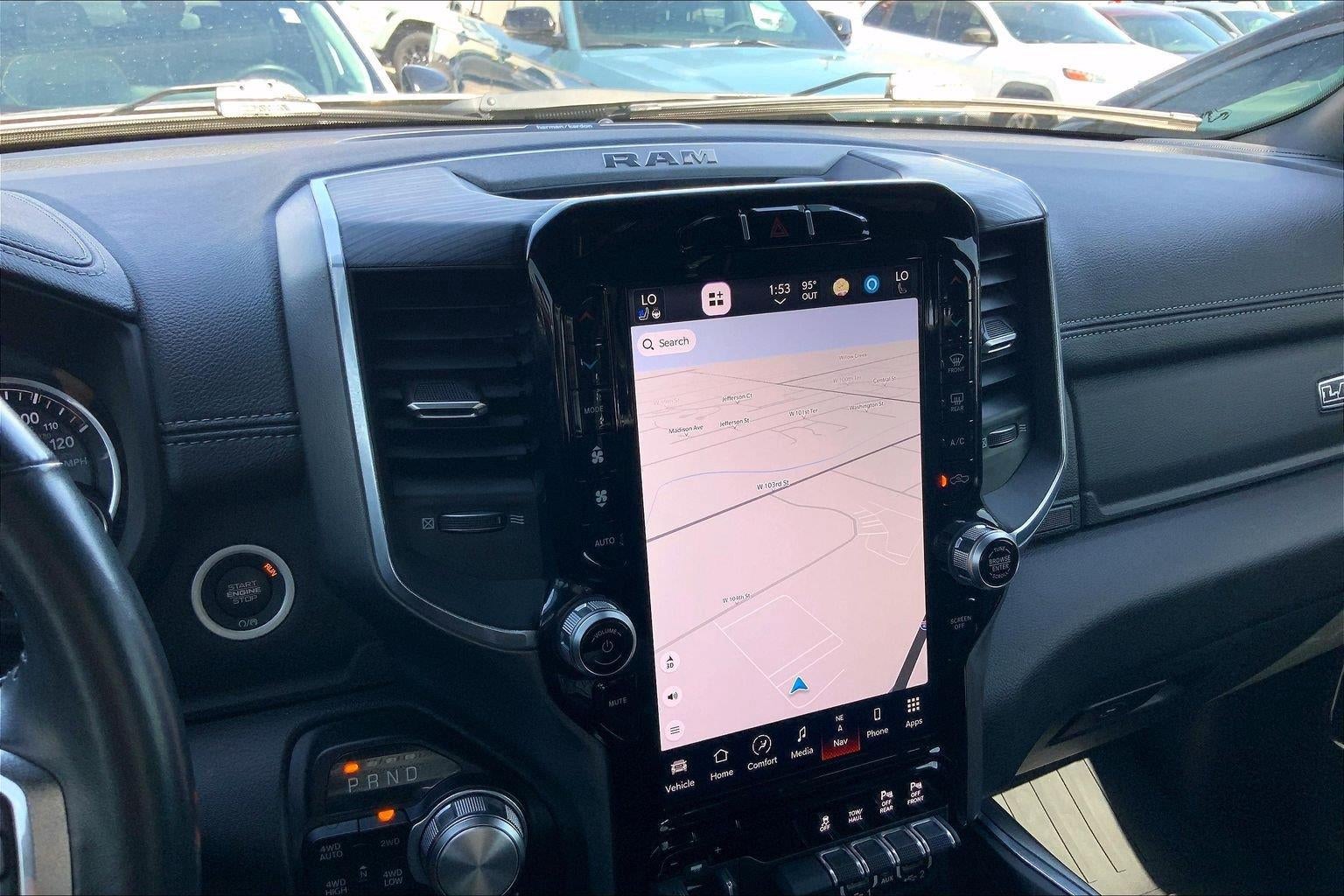 2023 RAM 1500 Laramie Crew Cab 4x4 5'7' Box