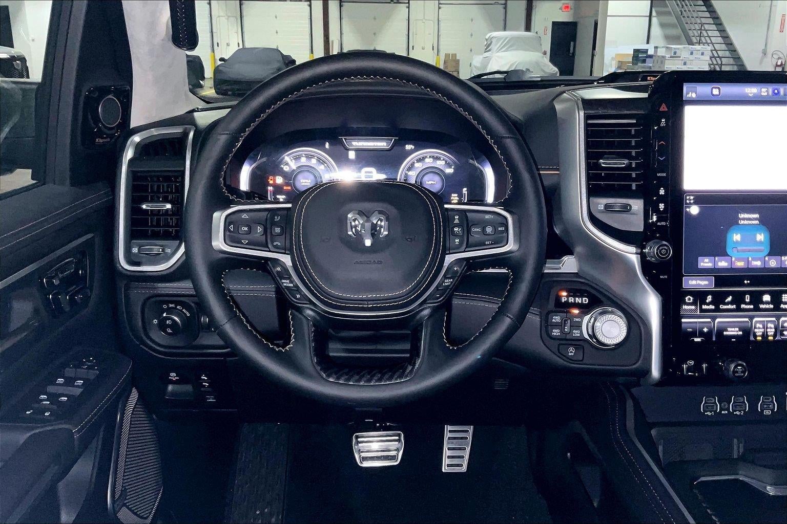 2027 RAM 1500 RAM 1500 TUNGSTEN CREW CAB 4X4 5'7' BOX