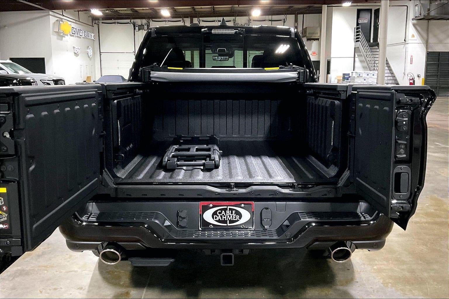 2027 RAM 1500 RAM 1500 TUNGSTEN CREW CAB 4X4 5'7' BOX