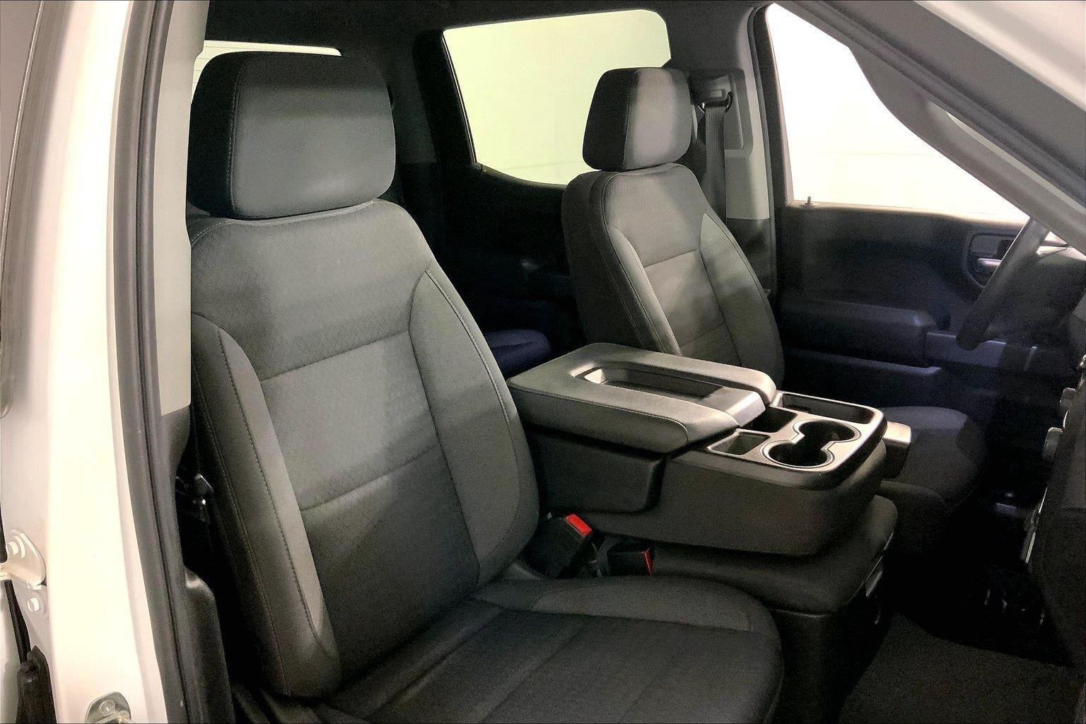2022 Chevrolet Silverado 1500 4WD Crew Cab Short Bed Custom