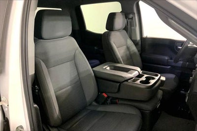 2022 Chevrolet Silverado 1500 4WD Crew Cab Short Bed Custom