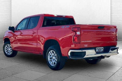 2021 Chevrolet Silverado 1500 4WD Crew Cab Short Bed LT