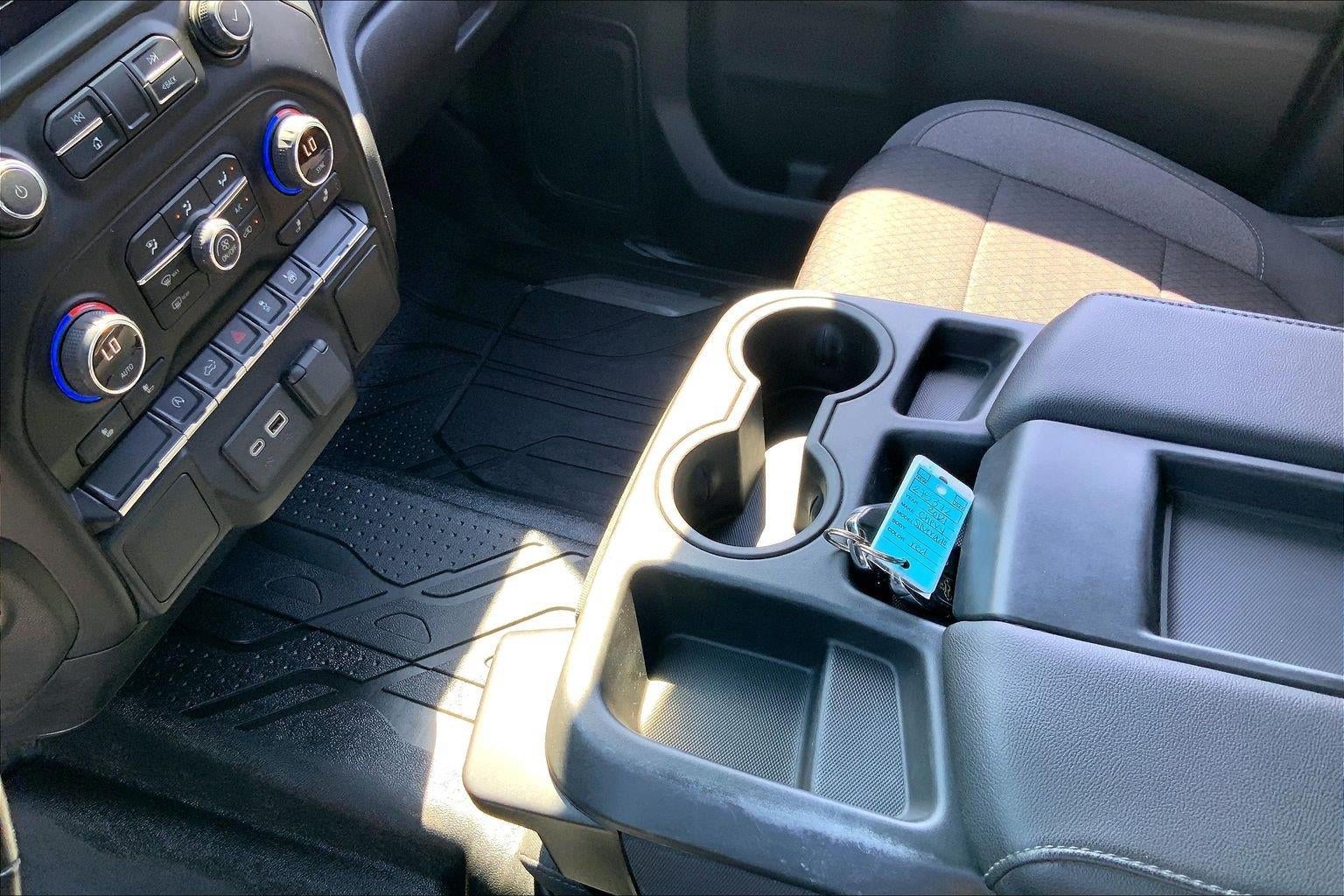 2021 Chevrolet Silverado 1500 4WD Crew Cab Short Bed LT