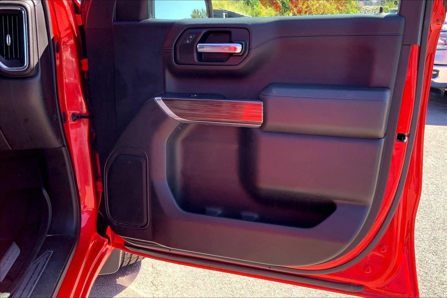 2021 Chevrolet Silverado 1500 4WD Crew Cab Short Bed LT