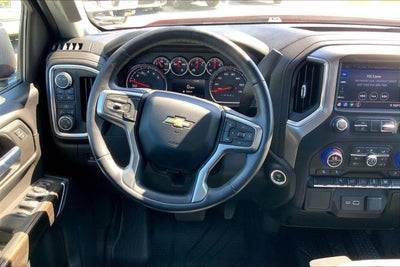 2021 Chevrolet Silverado 1500 4WD Crew Cab Short Bed LT