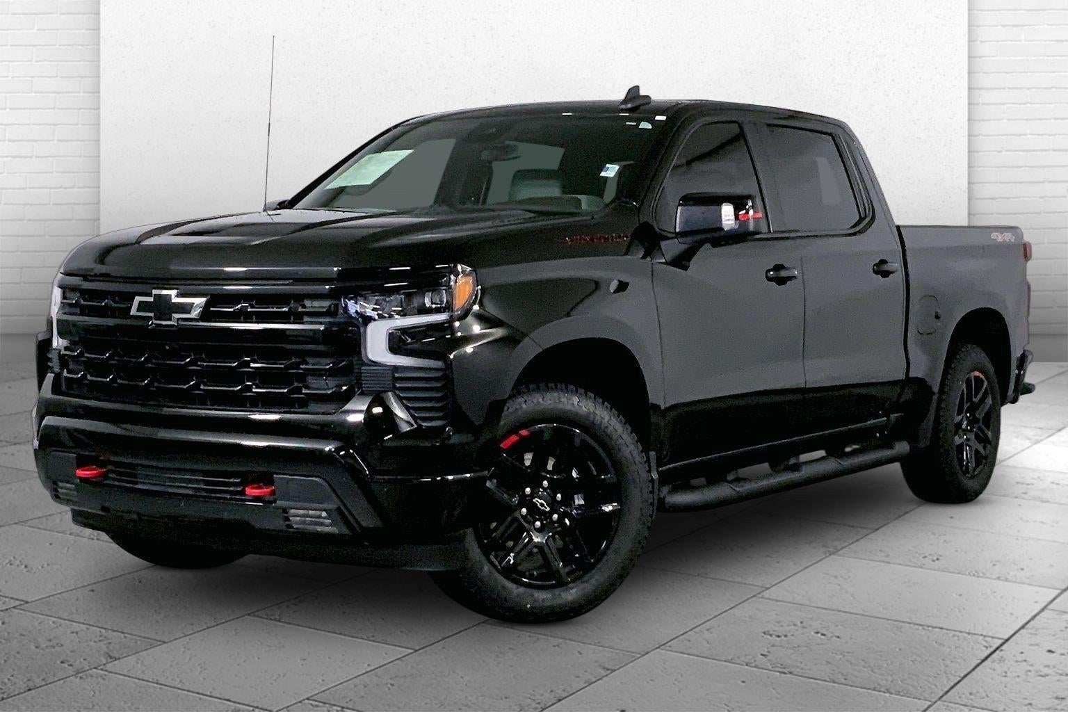 2023 Chevrolet Silverado 1500 4WD Crew Cab Short Bed RST