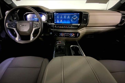 2023 Chevrolet Silverado 1500 4WD Crew Cab Short Bed RST