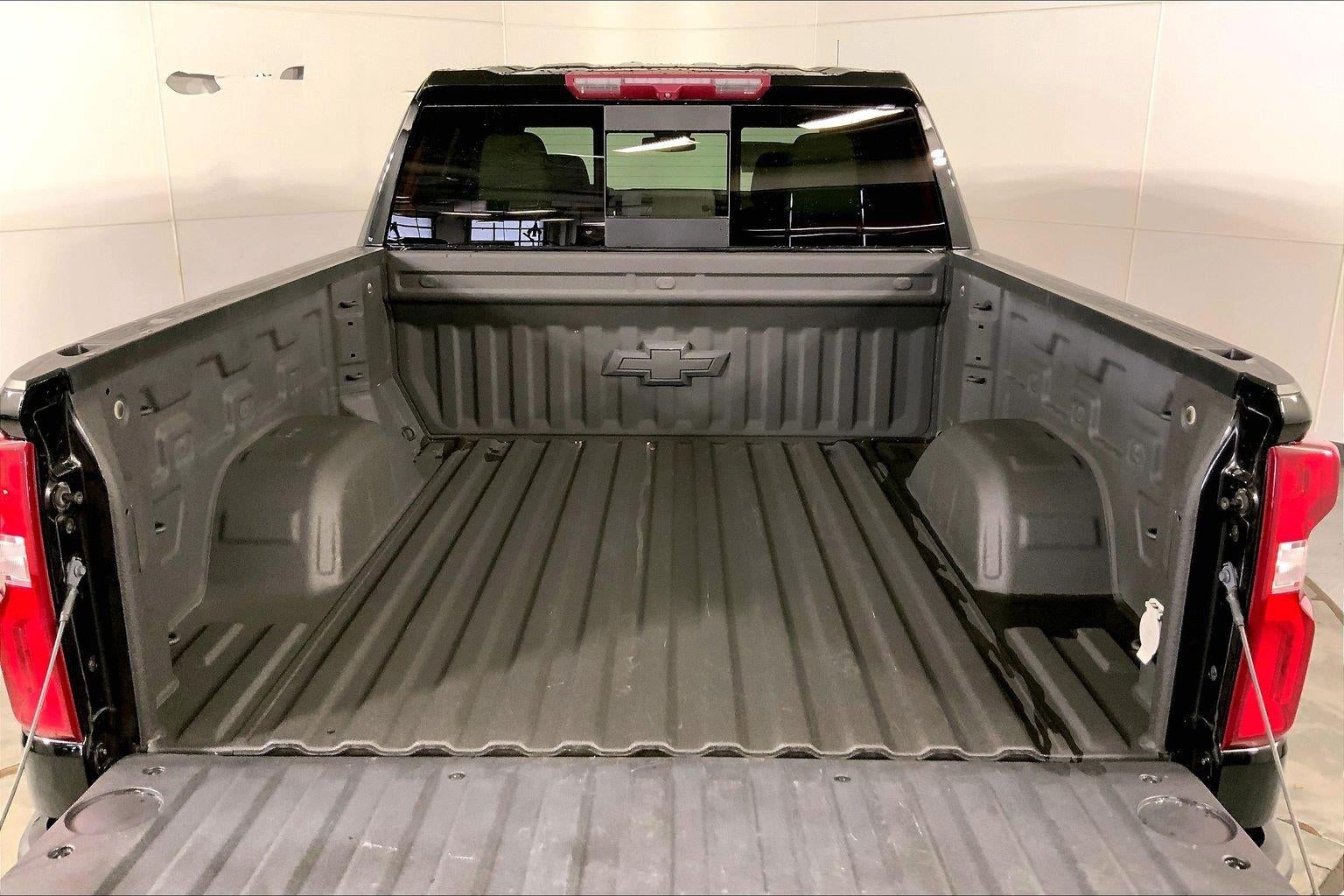 2023 Chevrolet Silverado 1500 4WD Crew Cab Short Bed RST