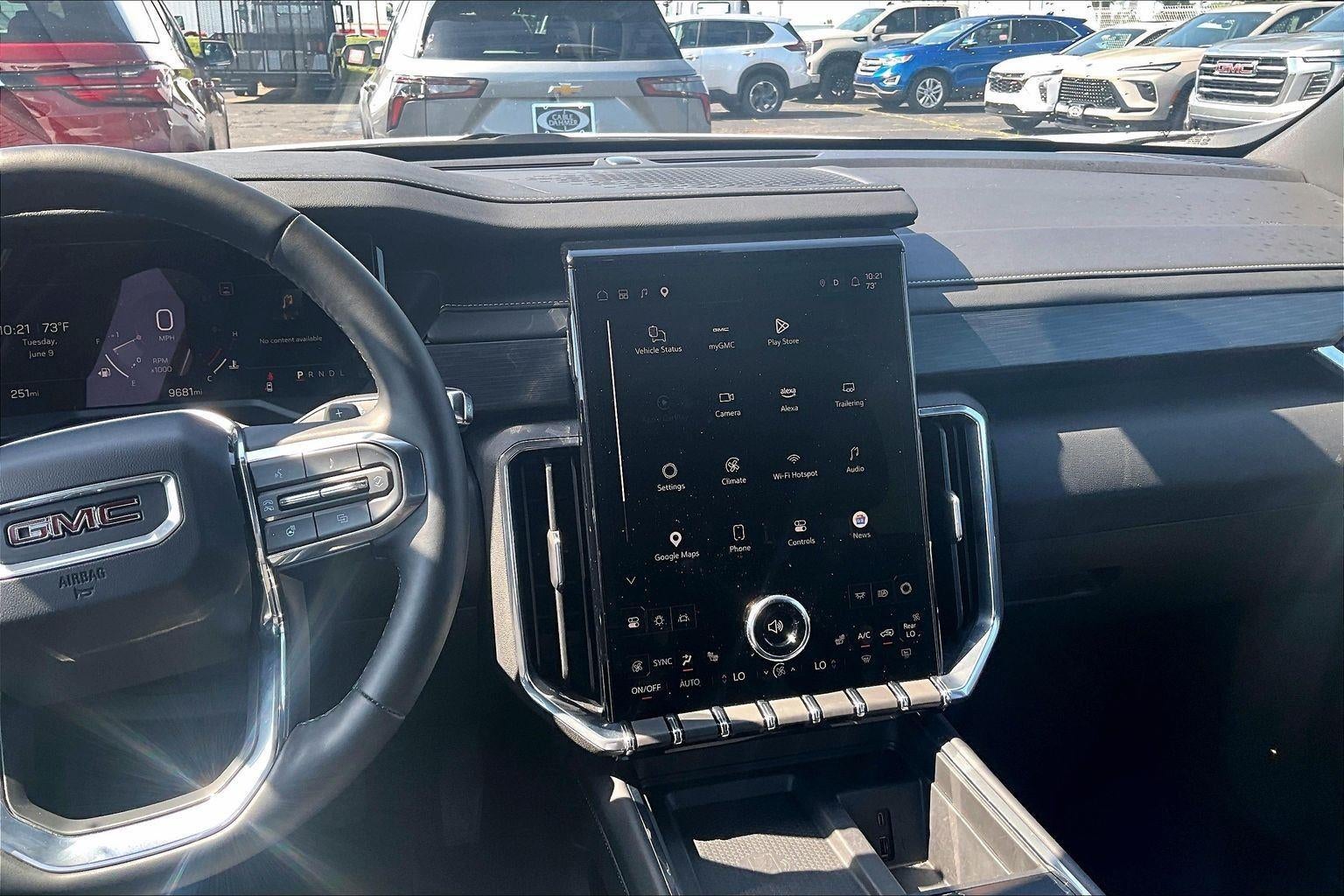 2025 GMC Acadia FWD Elevation