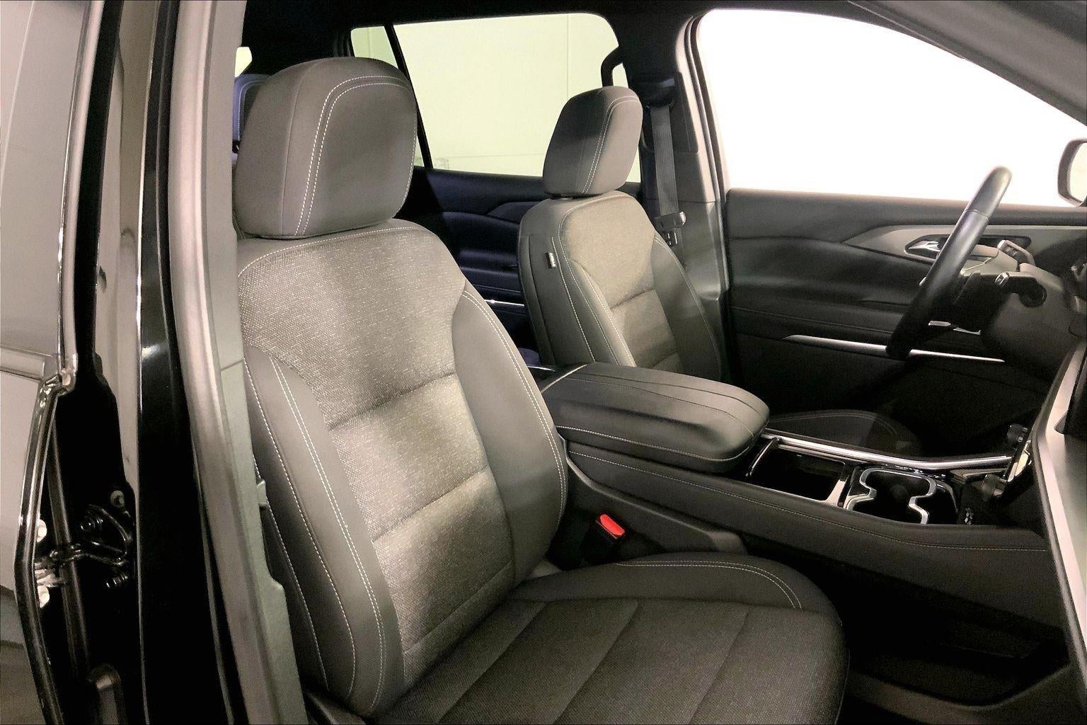 2024 Chevrolet Traverse AWD LT