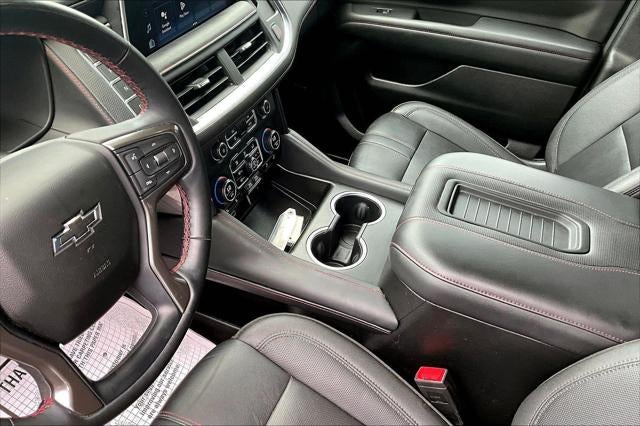 2023 Chevrolet Suburban 4WD RST