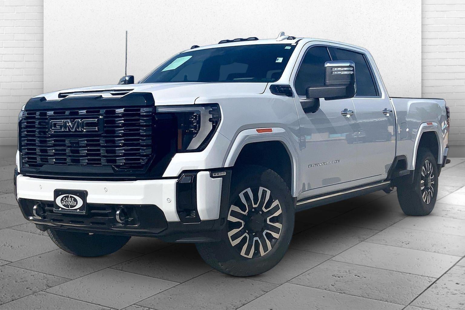 2026 GMC Sierra 2500 HD Crew Cab, Standard Bed, Denali Ultimate, 4WD