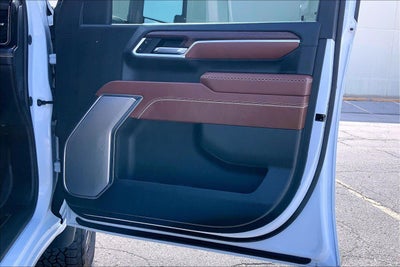 2026 GMC Sierra 2500 HD Crew Cab, Standard Bed, Denali Ultimate, 4WD