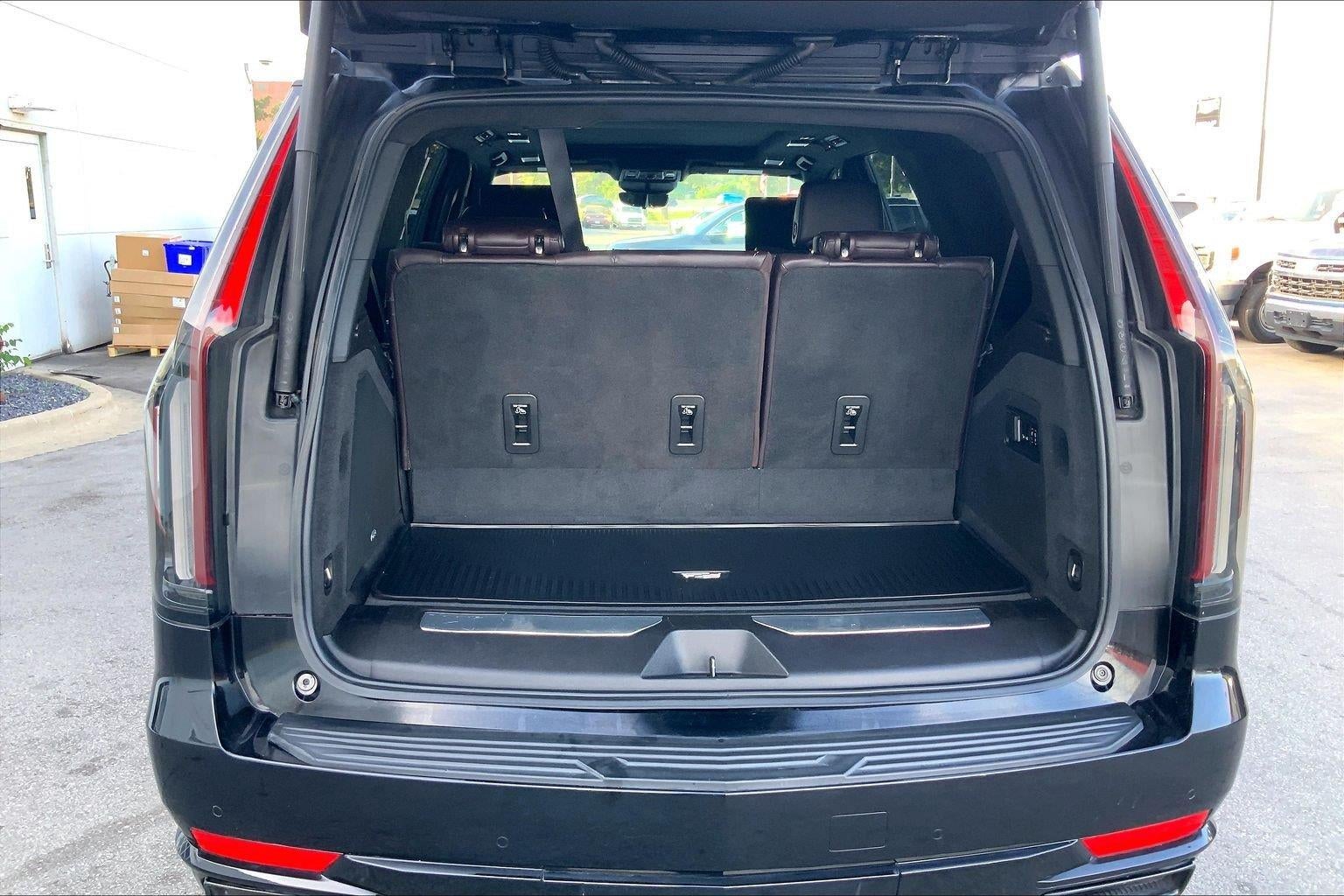 2021 Cadillac Escalade 4WD Sport Platinum