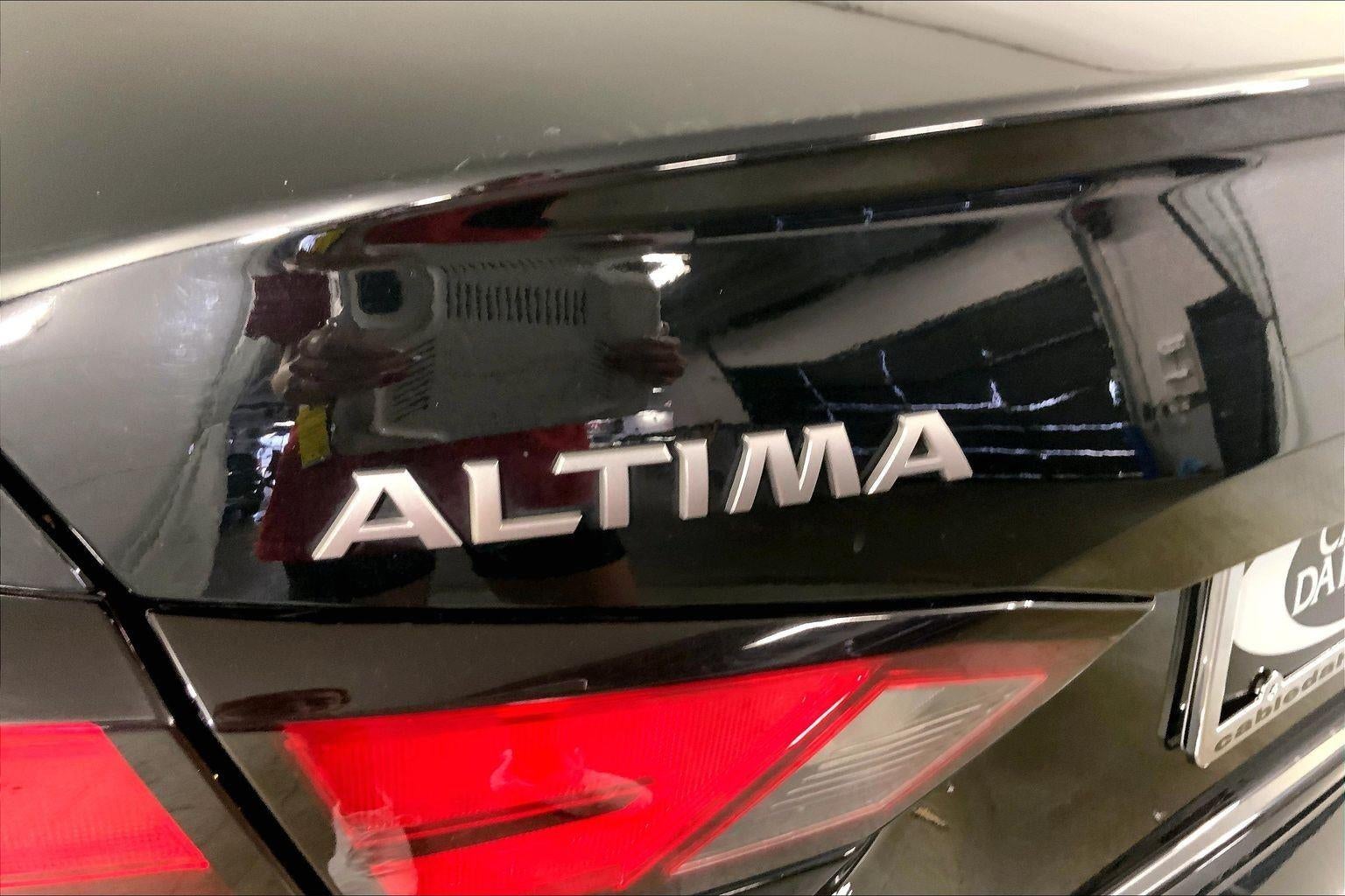 2025 Nissan Altima SV FWD