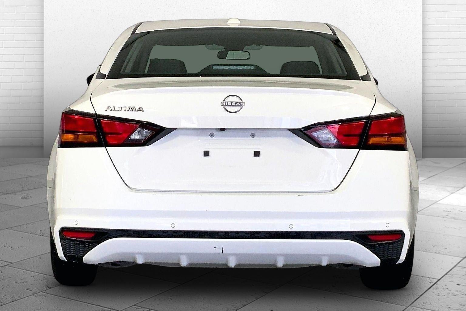 2025 Nissan Altima SV FWD