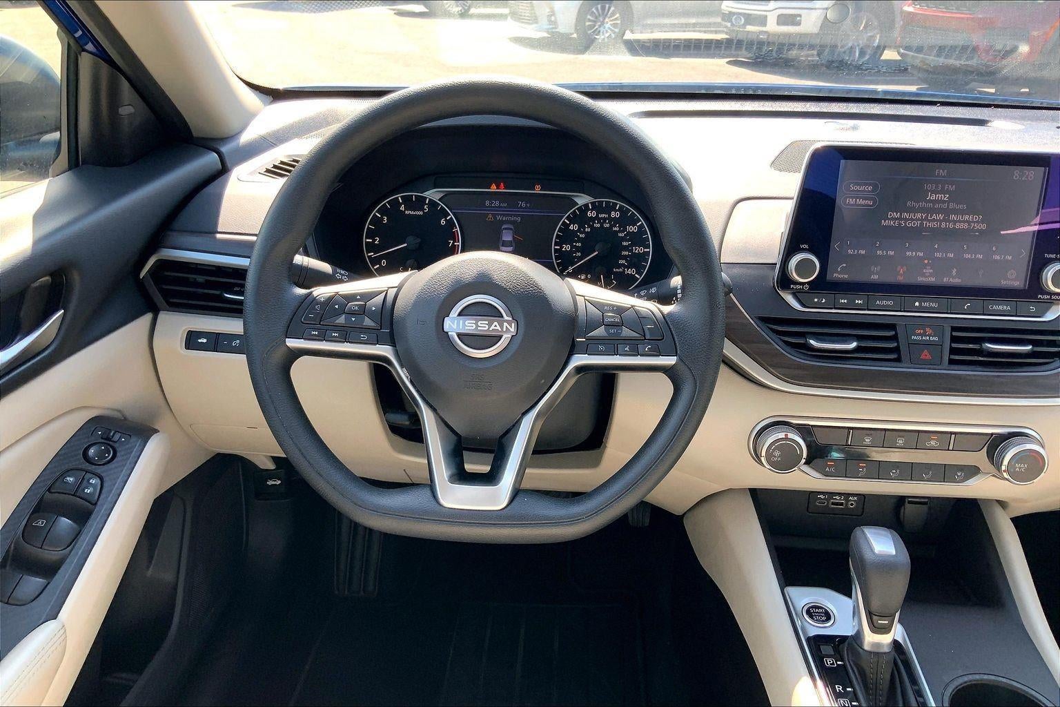 2025 Nissan Altima SV FWD