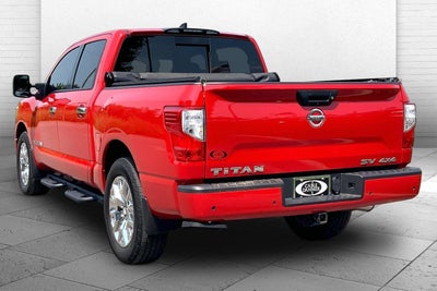 2022 Nissan TITAN Crew Cab SV 4x4