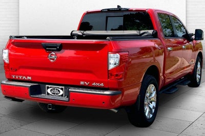 2022 Nissan TITAN Crew Cab SV 4x4