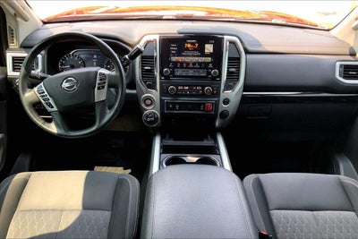 2022 Nissan TITAN Crew Cab SV 4x4