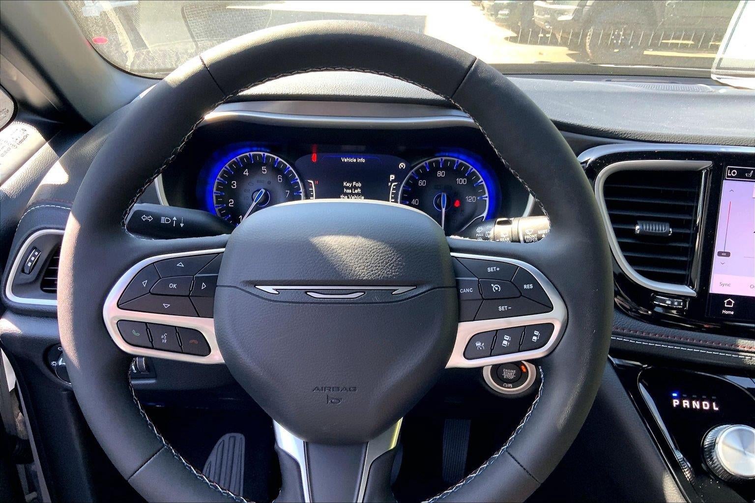 2027 Chrysler Pacifica PACIFICA SELECT
