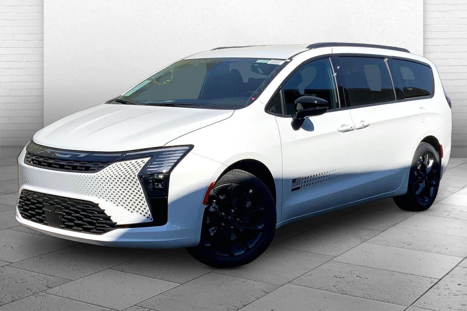 2027 Chrysler Pacifica PACIFICA SELECT