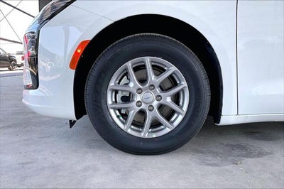 2027 Chrysler Pacifica PACIFICA SELECT