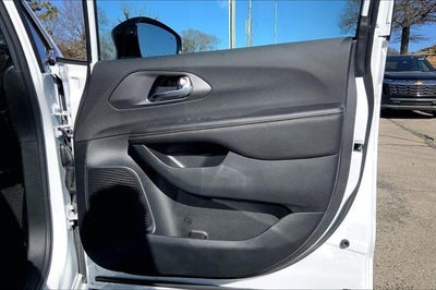 2026 Chrysler Voyager VOYAGER LX