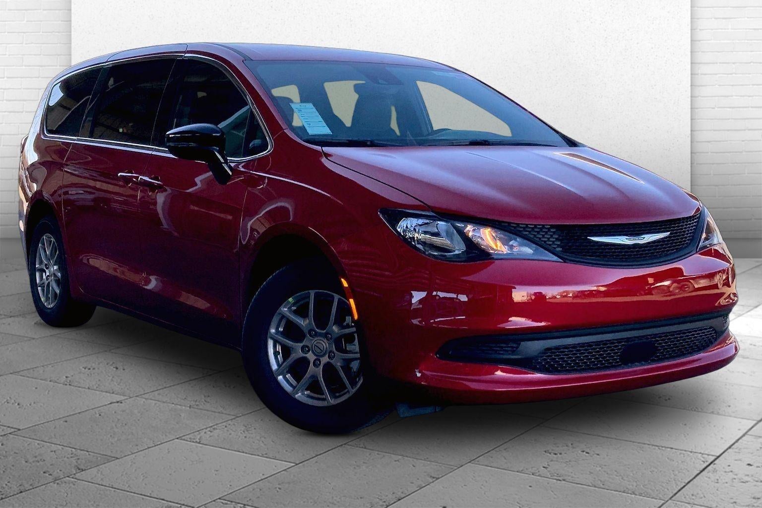 2026 Chrysler Voyager VOYAGER LX