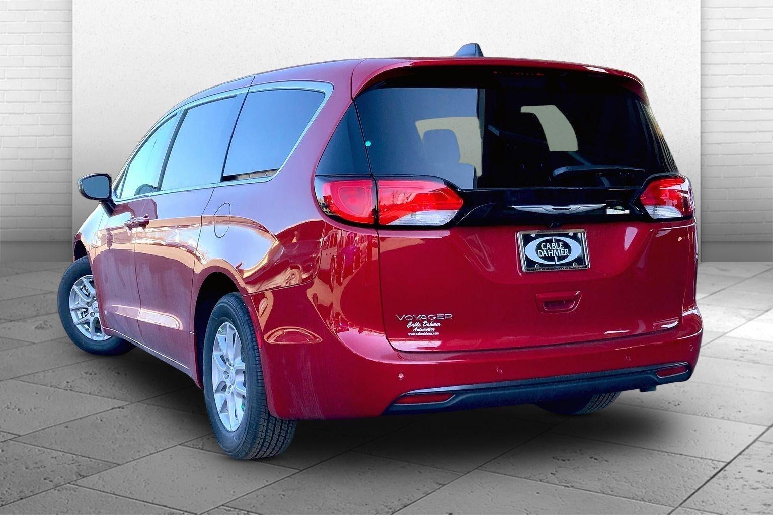 2026 Chrysler Voyager VOYAGER LX