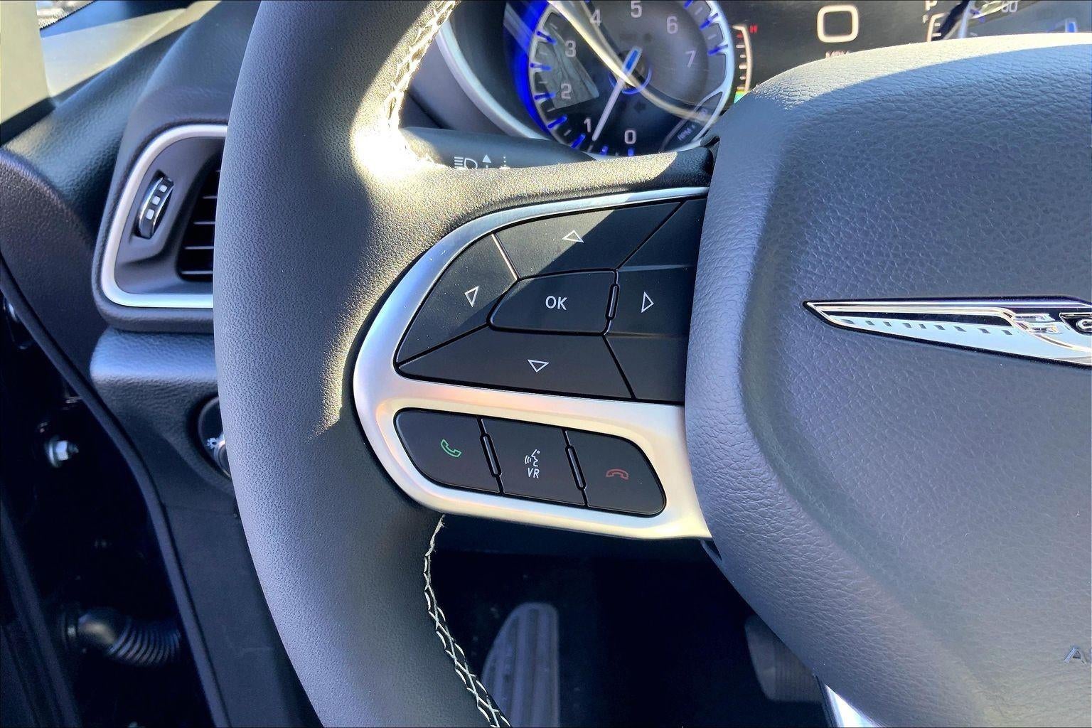 2026 Chrysler Voyager VOYAGER LX