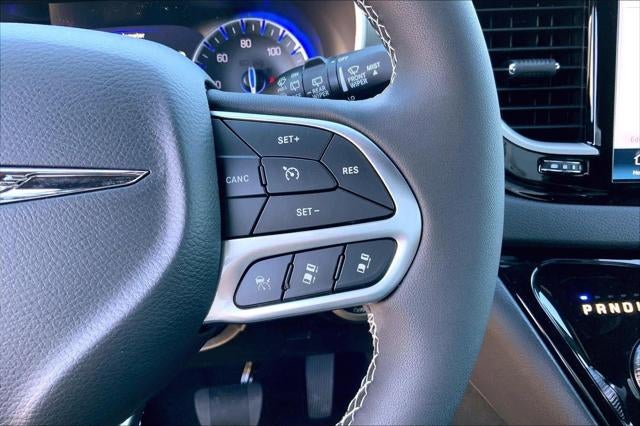 2026 Chrysler Voyager VOYAGER LX