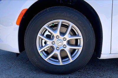 2026 Chrysler Voyager VOYAGER LX