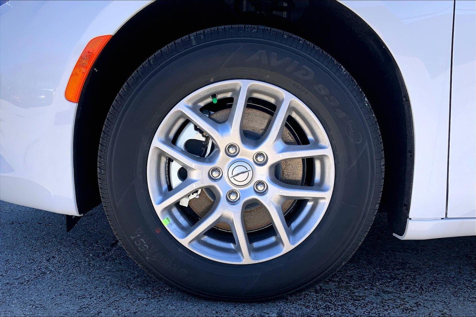 2026 Chrysler Voyager VOYAGER LX