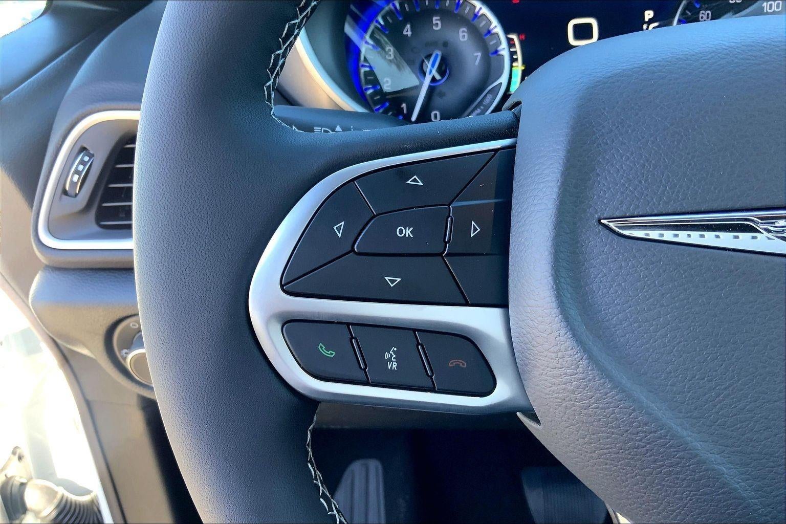 2026 Chrysler Voyager VOYAGER LX