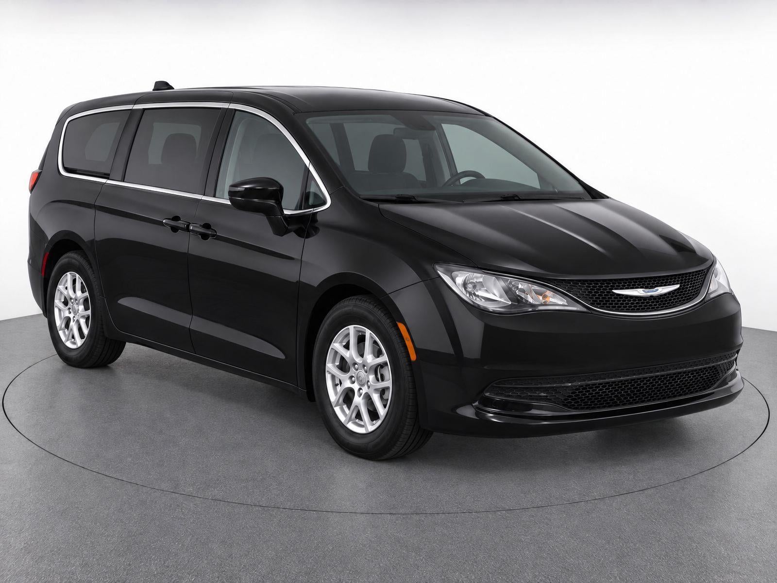 2024 Chrysler Voyager LX