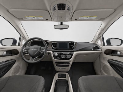 2024 Chrysler Voyager LX