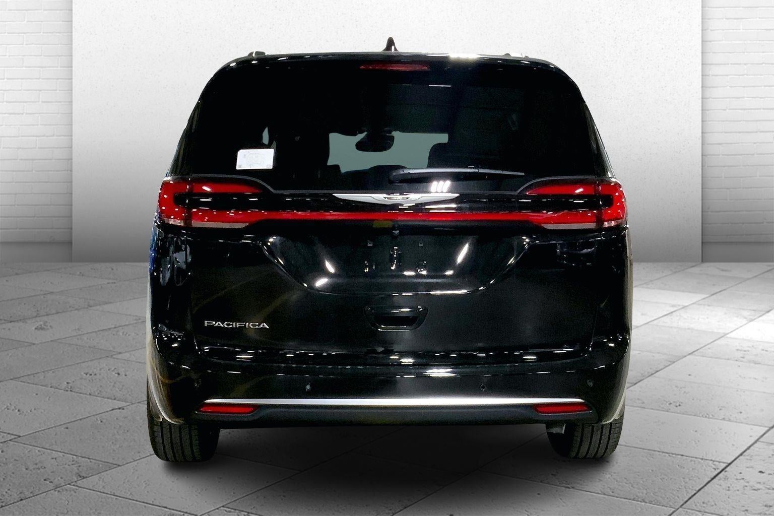 2026 Chrysler Pacifica PACIFICA PINNACLE