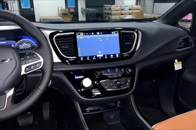 2026 Chrysler Pacifica PACIFICA PINNACLE