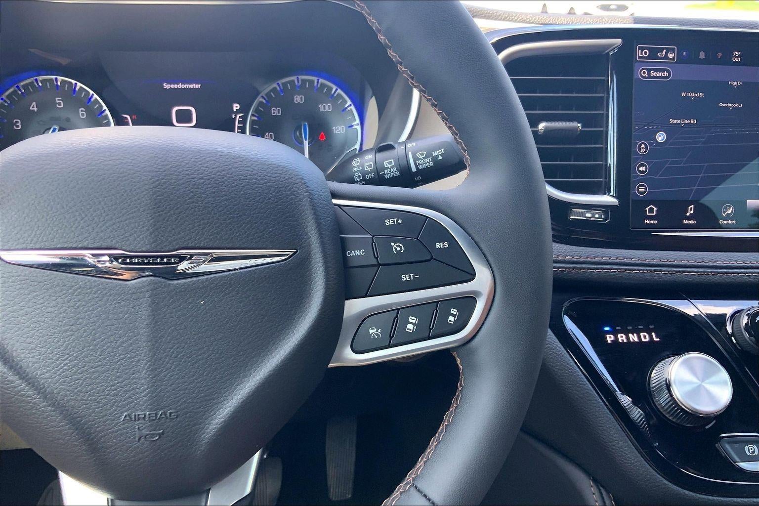 2024 Chrysler Pacifica Pinnacle