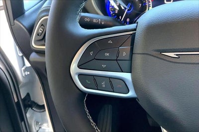 2027 Chrysler Pacifica PACIFICA SELECT AWD