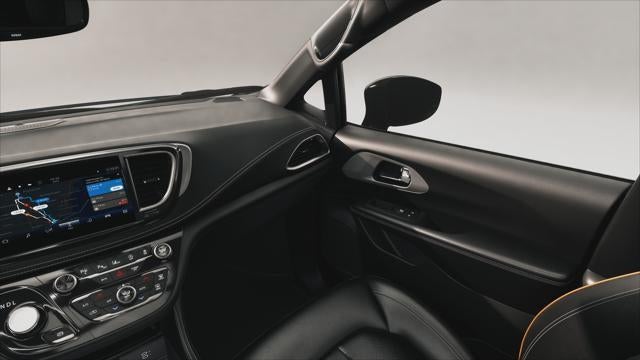 2027 Chrysler Pacifica PACIFICA LIMITED AWD