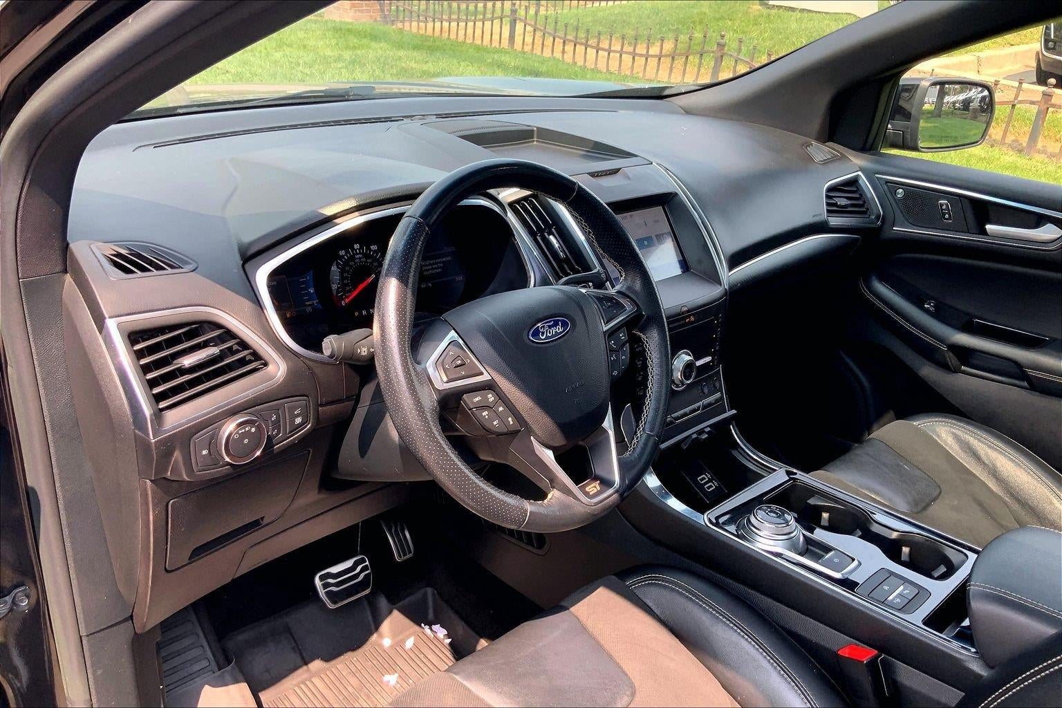 2020 Ford Edge ST