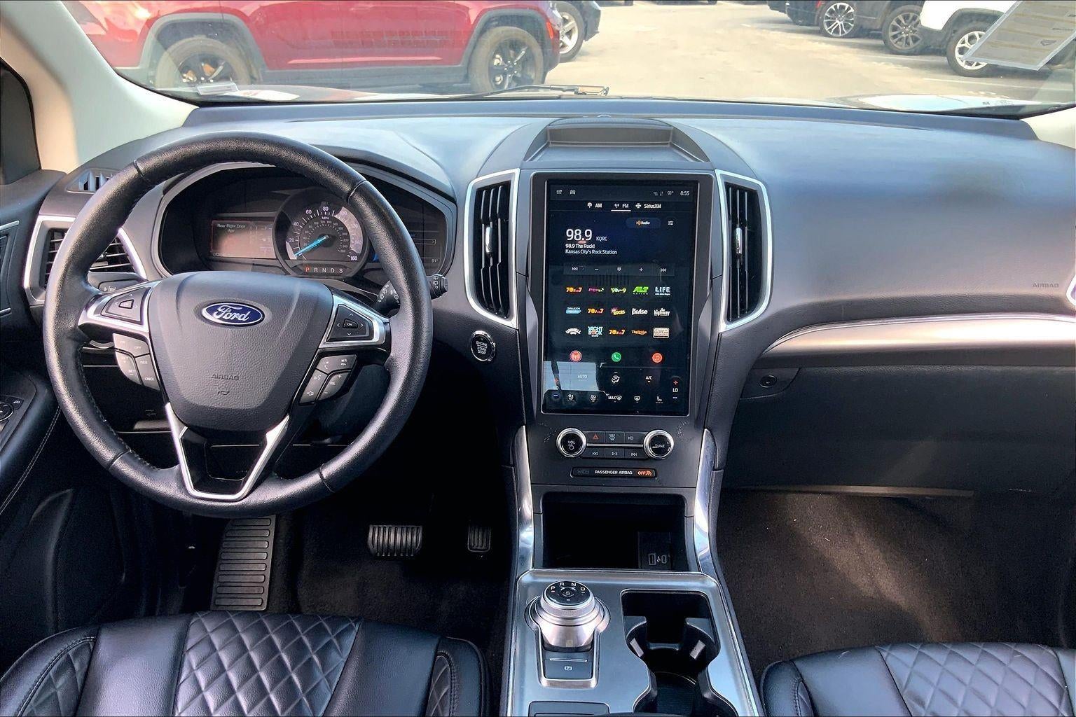 2024 Ford Edge Titanium