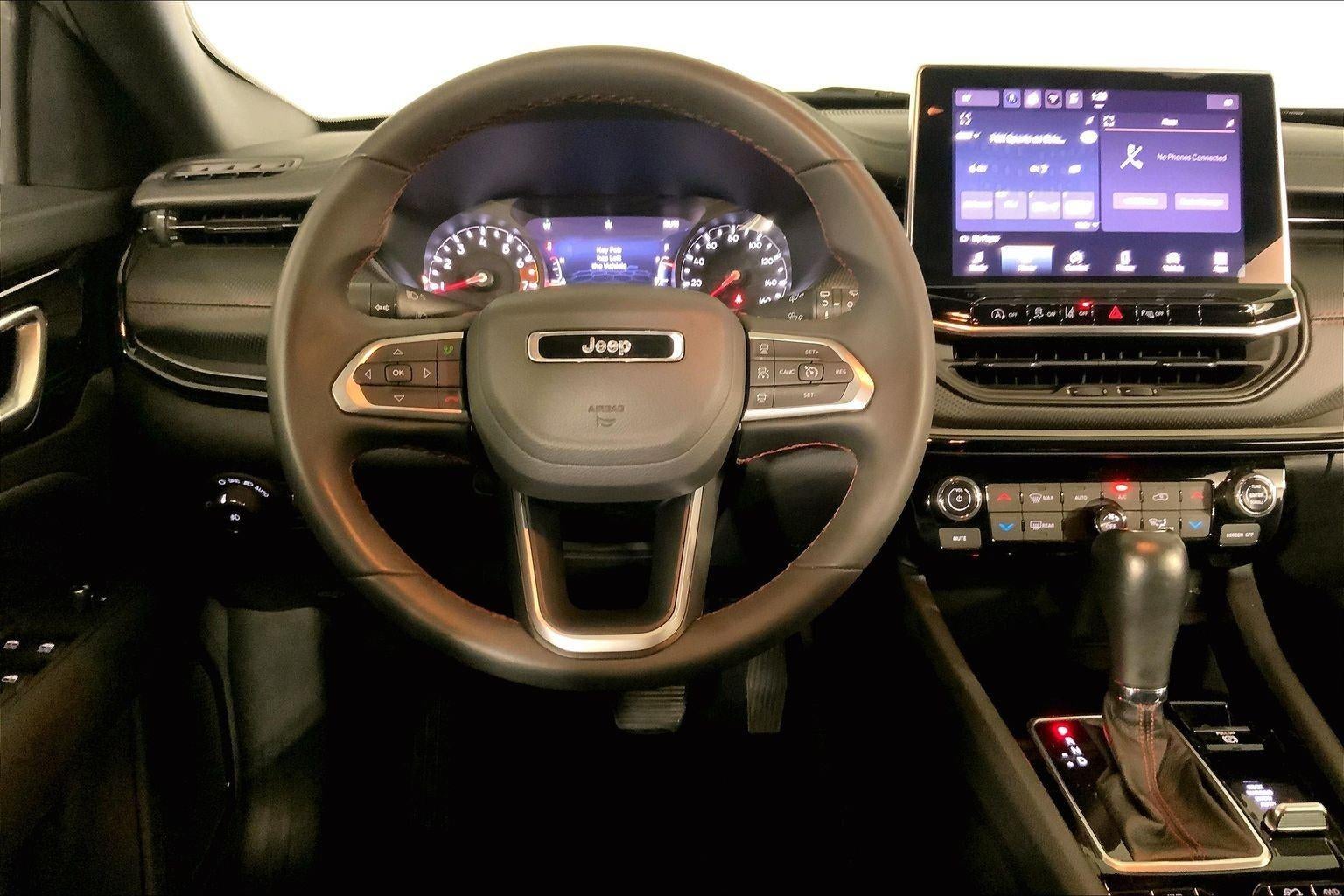 2025 Jeep Compass Trailhawk 4x4