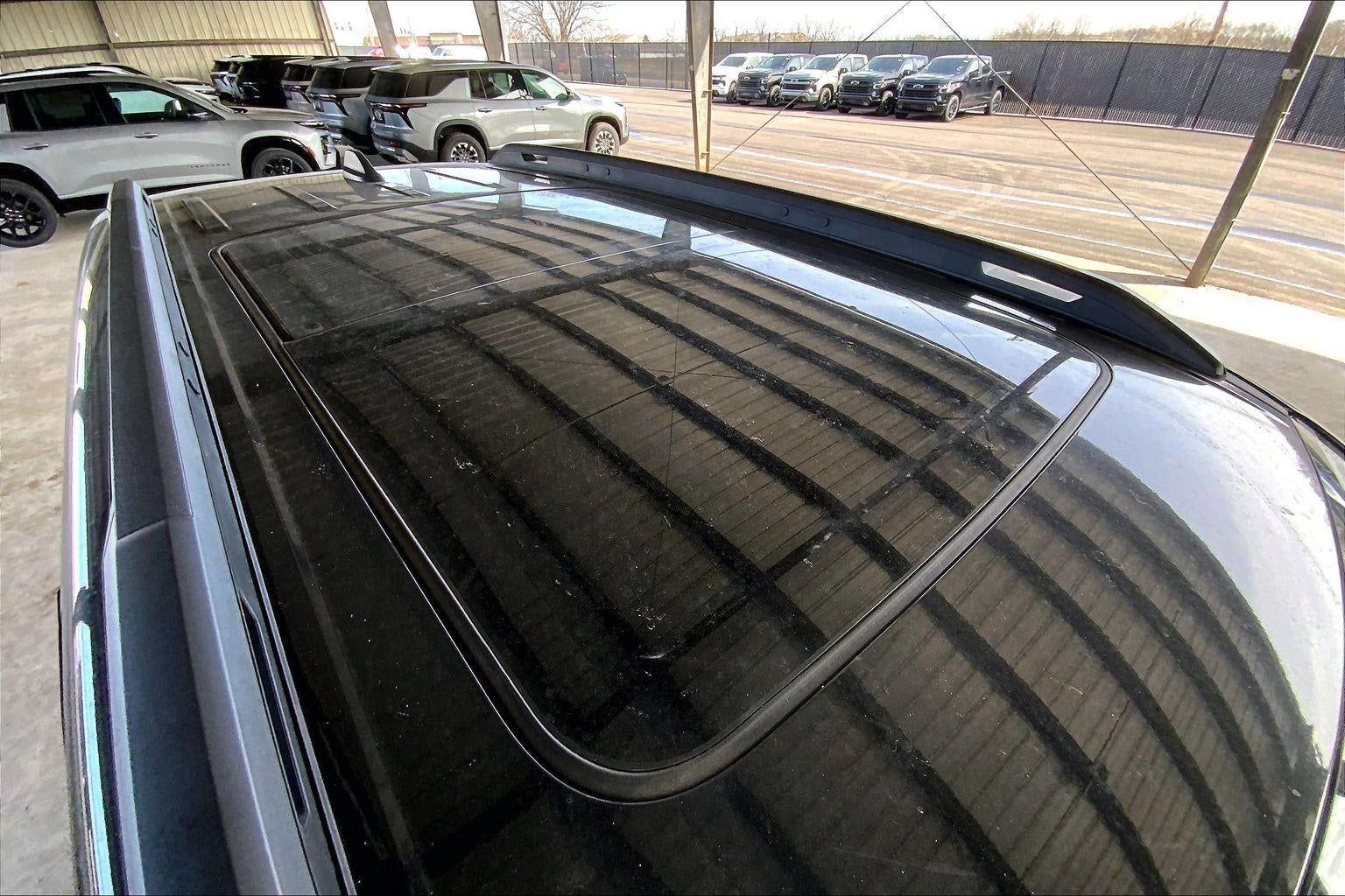 2026 Jeep Cherokee CHEROKEE OVERLAND 4X4