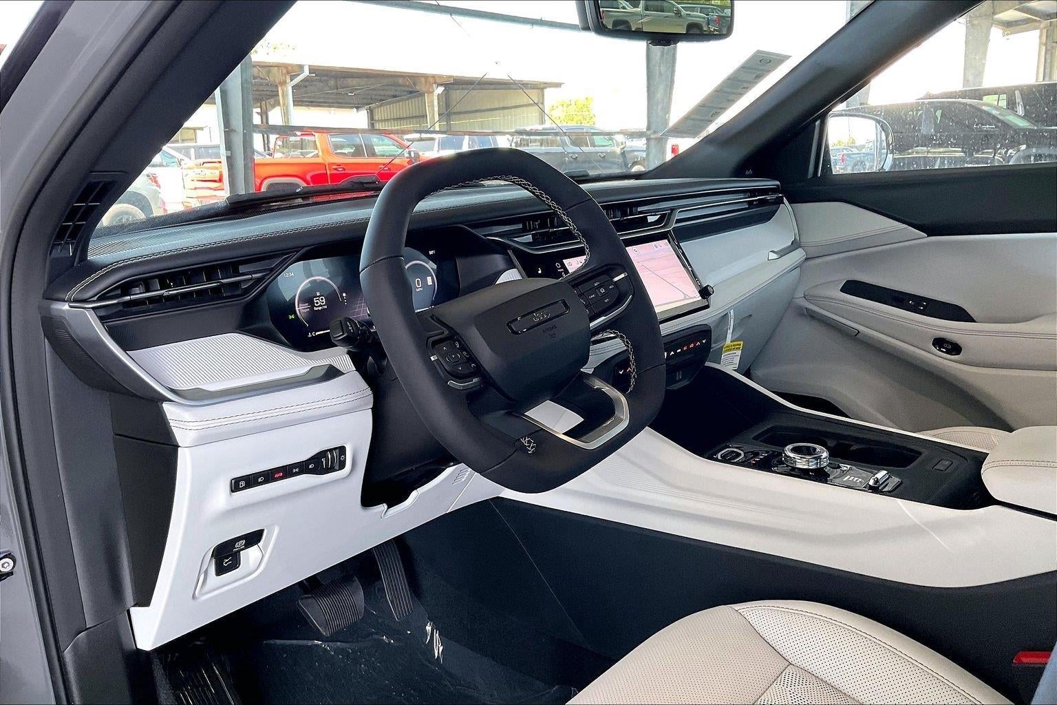 2026 Jeep Cherokee CHEROKEE OVERLAND 4X4