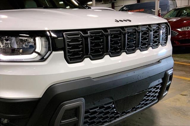 2026 Jeep Cherokee CHEROKEE OVERLAND 4X4