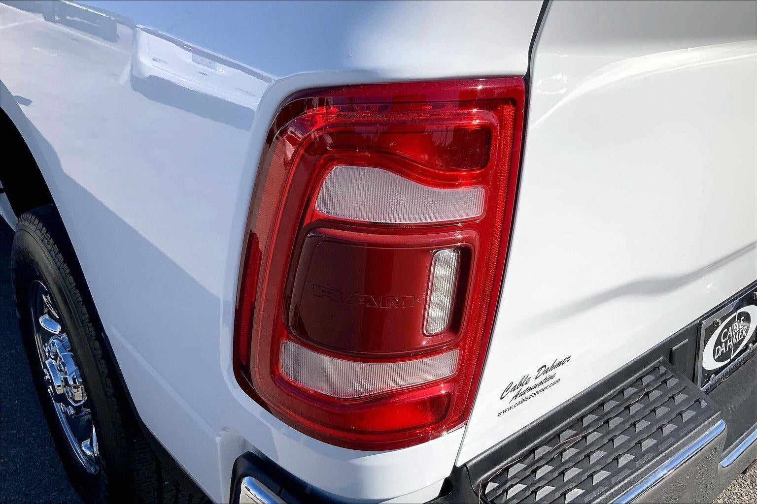 2024 RAM 3500 Tradesman Crew Cab 4x4 6'4' Box